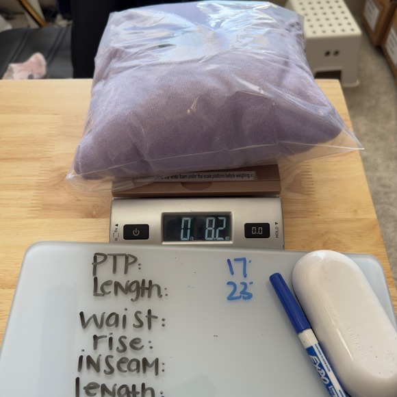 Boston Proper Women 100% Cashmere Sweater XS Lavender Puff Sleeve Button Cuff - Picture 3 of 11